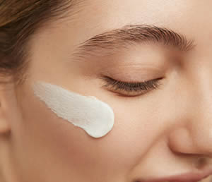 Como tratar manchas na pele